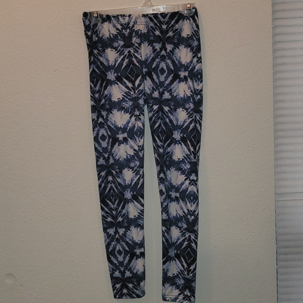 Kristin Nicole leggings